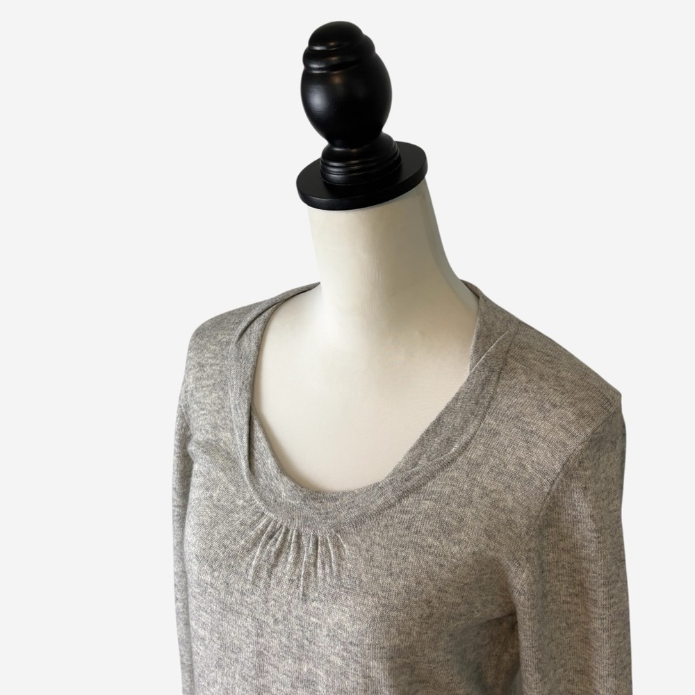 Banana Republic Luxury Cashmere Wool Blend Sweater - Picture 2 of 11